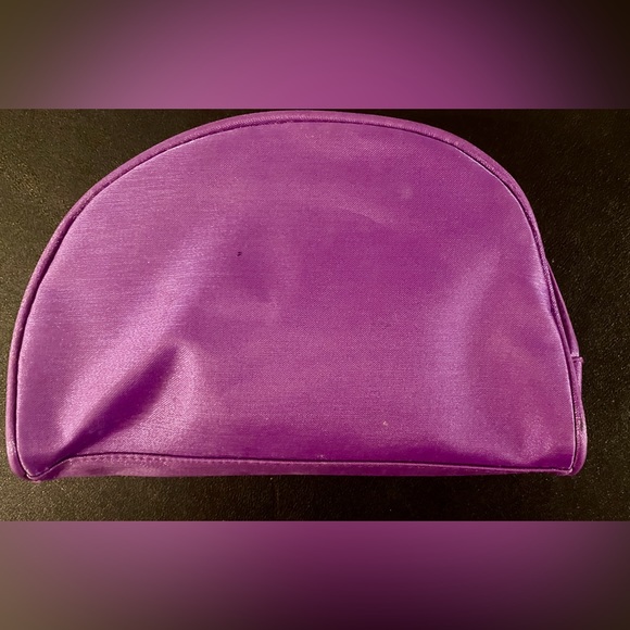 Unique Purple Botox Cosmetic Botulinum Toxin Type A Bag – Toiletry or Cosmetic T - Picture 5 of 7